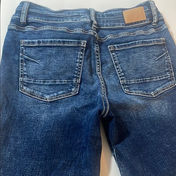 Women's Blue Jeans - Picture 4 of 5